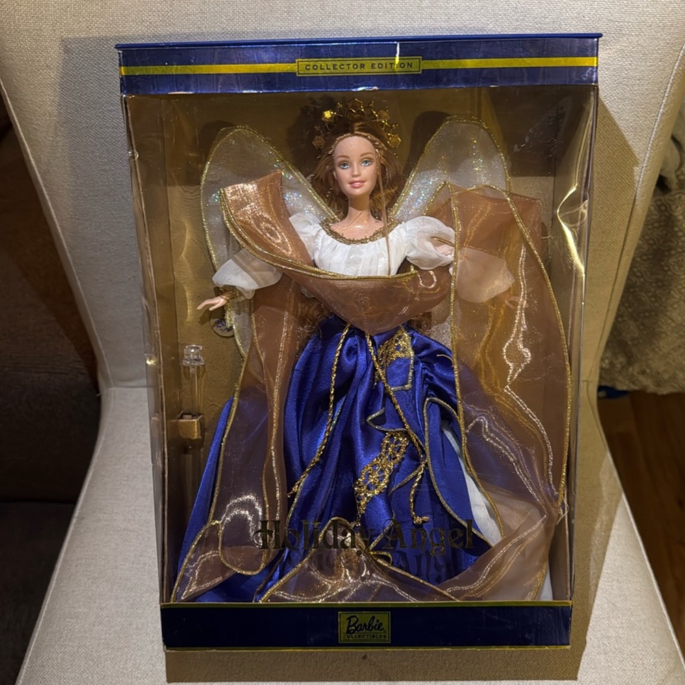 NEW!! Holiday Angel Barbie